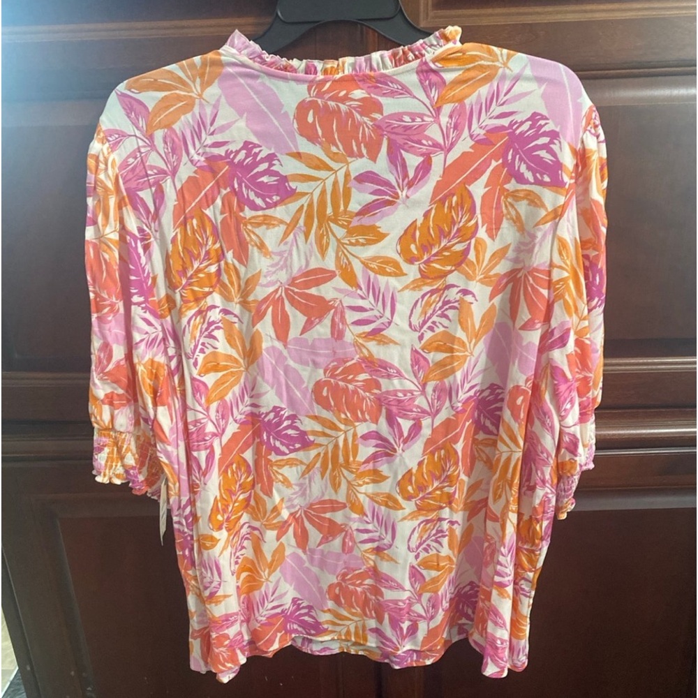 Terra and Sky woman’s top.